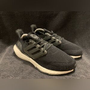 Size 10 - adidas UltraBoost 21 Core Black W